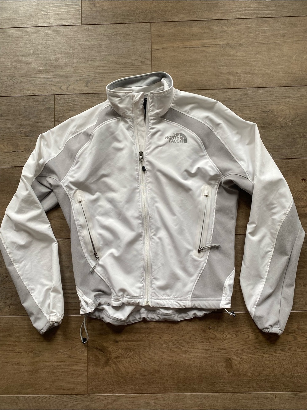 The North Face Women’s Windbreaker Small